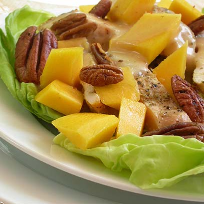 Main Course Salad of Chicken and Mango
