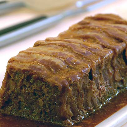 Meat Loaf with Bacon and Built-in Sauce