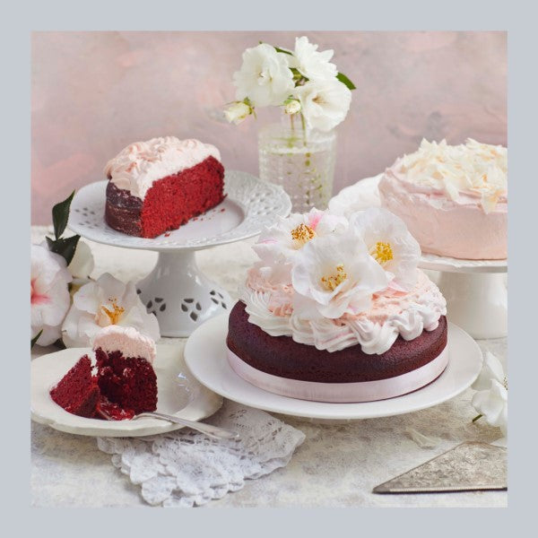 Red Velvet Cakes with Marshmallow Butter Icing