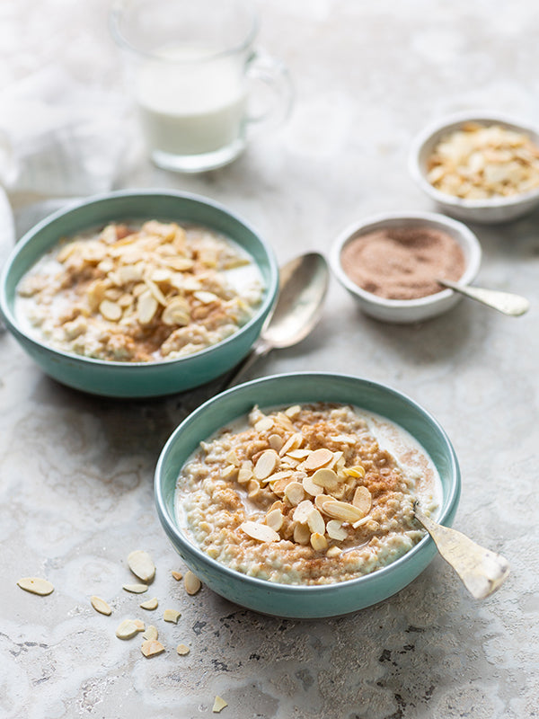 Creamy Oats with Cinnamon Sugar and Almonds