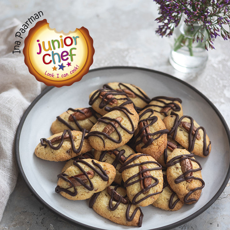 Pecan Cookies with Chocolate