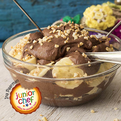Chocolate Mousse with Banana and Nuts