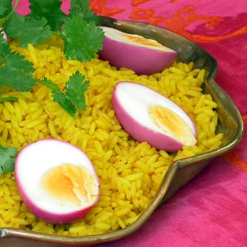 Golden Rice with Magenta Eggs