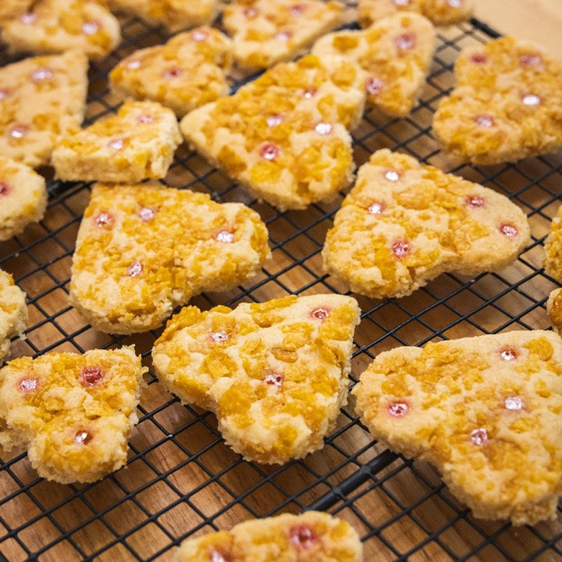 Heart-Shaped Cornflake Cookies