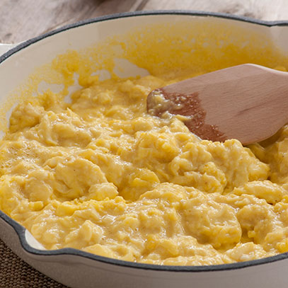 Scrambled Eggs for a Crowd