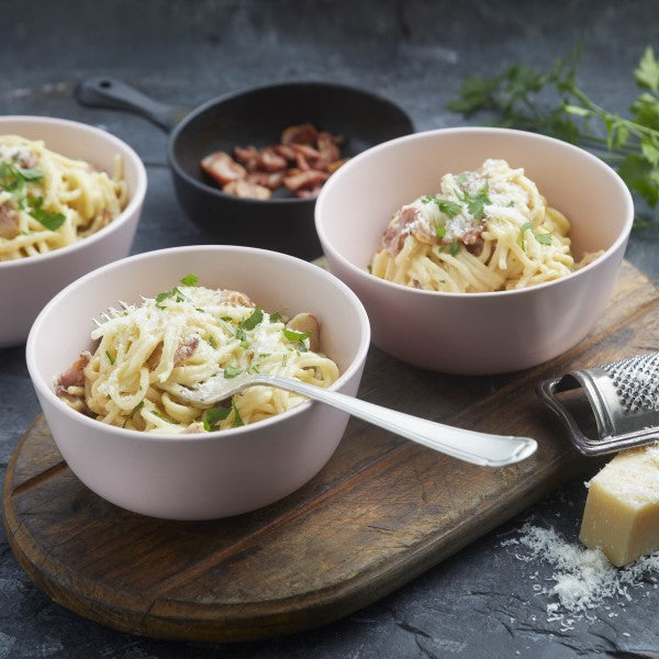 Alfredo Spaghetti with Bacon