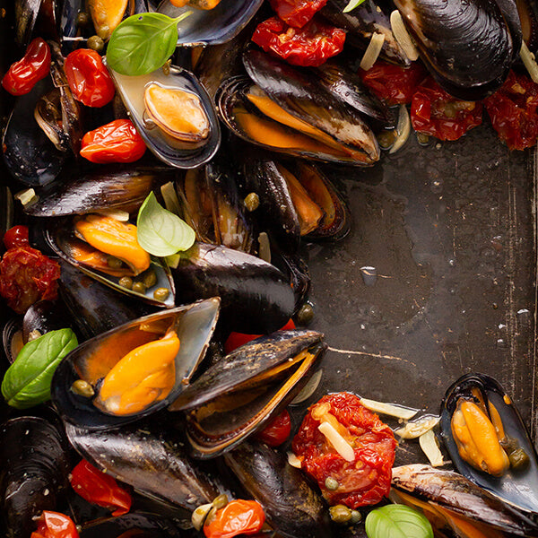 Baked Mussels with Tomato and Capers
